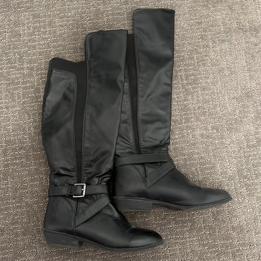 Black Boots